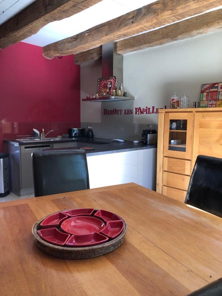 Gite La Laiterie - La Planhe Bozouls Buitenkant foto