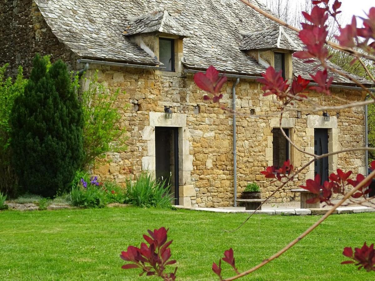 Gite La Laiterie - La Planhe Bozouls Buitenkant foto